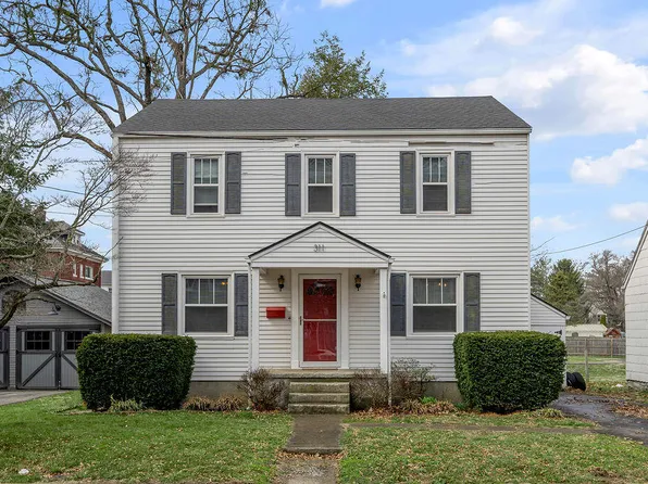 311 N 4th St, Danville, KY 40422