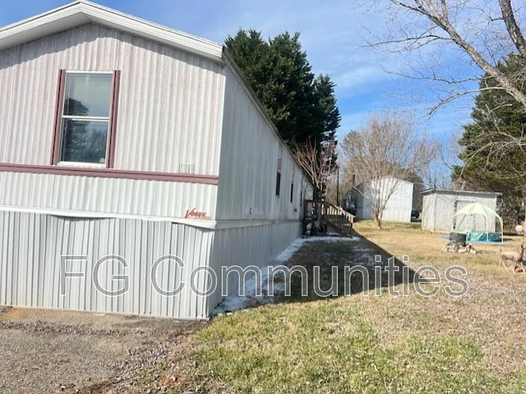 104 Mike Rd — Photo 3