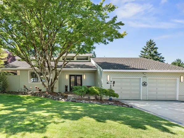 15502 NE 26th Ave, Vancouver, WA 98686