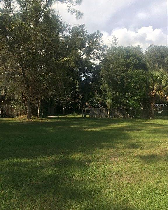 2nd image of Melodie Ln