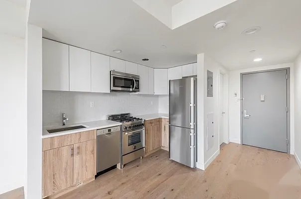 Rented by Corcoran | media 3