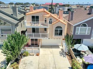 1516 Ocean Dr, Oxnard, CA 93035