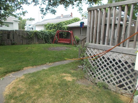 3rd image of 505 N Henry St