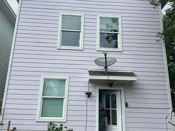 3rd image of 11328 Palmsprings Dr