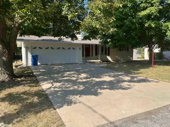509 N 12th St, Albia, IA 52531