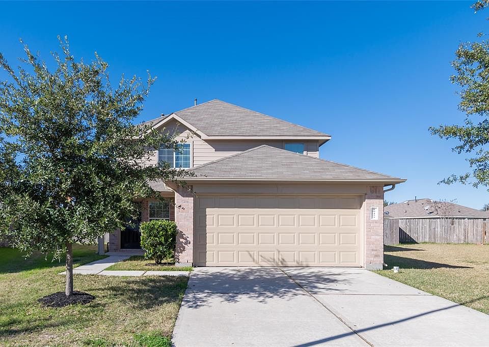 1st image of 19434 Plantation Bend Ln