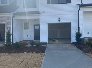 747 Putney Hill Rd, Zebulon, NC 27597