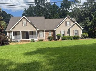 153 Dogwood Dr, Jackson, GA 30233