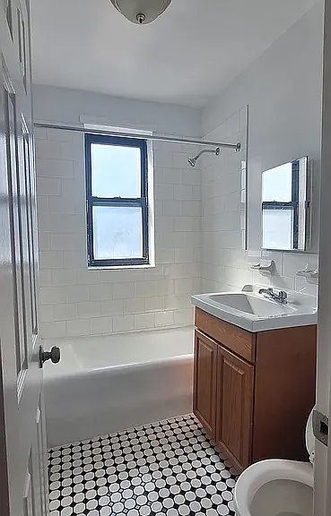 86-30 98th St #2H — Photo 6