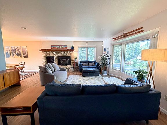 4th image of 6841 Crooked Tree Dr