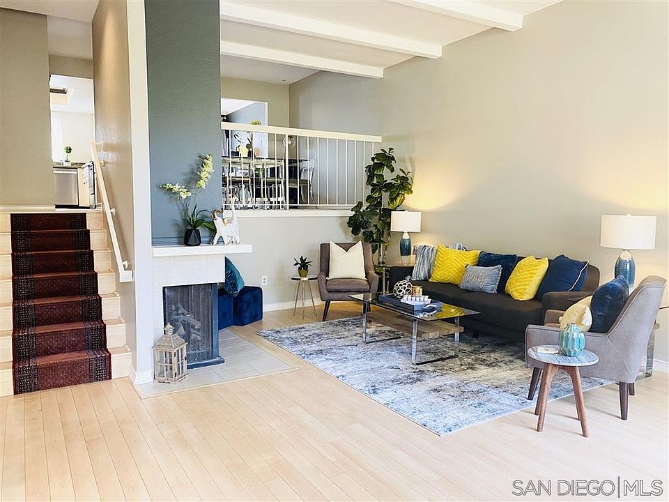 1st image of 3862 La Jolla Village Dr