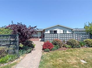 1727 E 4th St, Port Angeles, WA