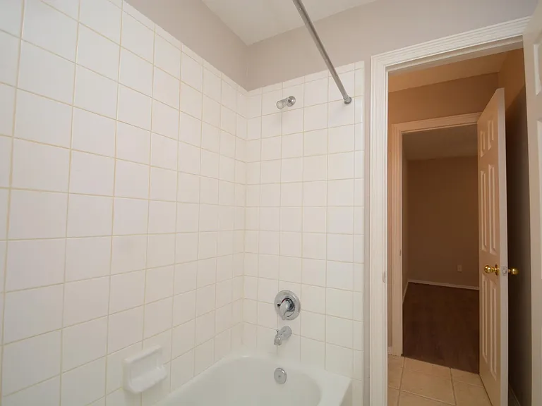 11727 Emerald Wood Dr — Photo 30