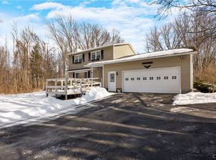 8922 Eddy Rd, Chittenango, NY 13037