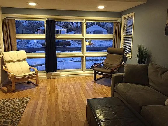 1429 living room_02032021