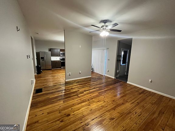 4th image of 3 Beech St