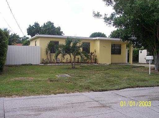 1st image of 8980 SW 156th St