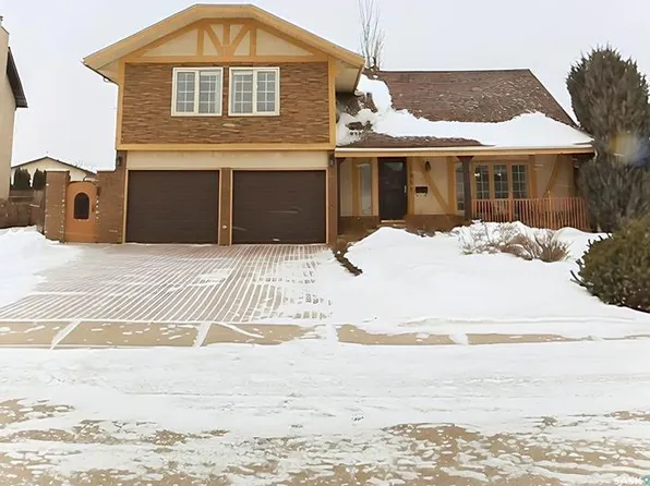 434 Brooks ROAD, Estevan, SK S4A 2P2