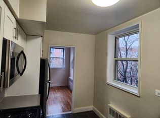 41-10 Bowne St #5A, Flushing, NY 11355