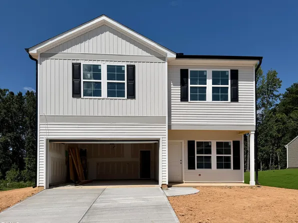 220 Buckthorn Dr, Youngsville, NC 27596