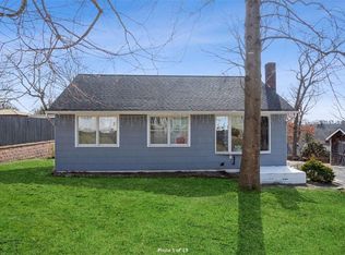 6 Violet Rd, Rocky Point, NY 11778