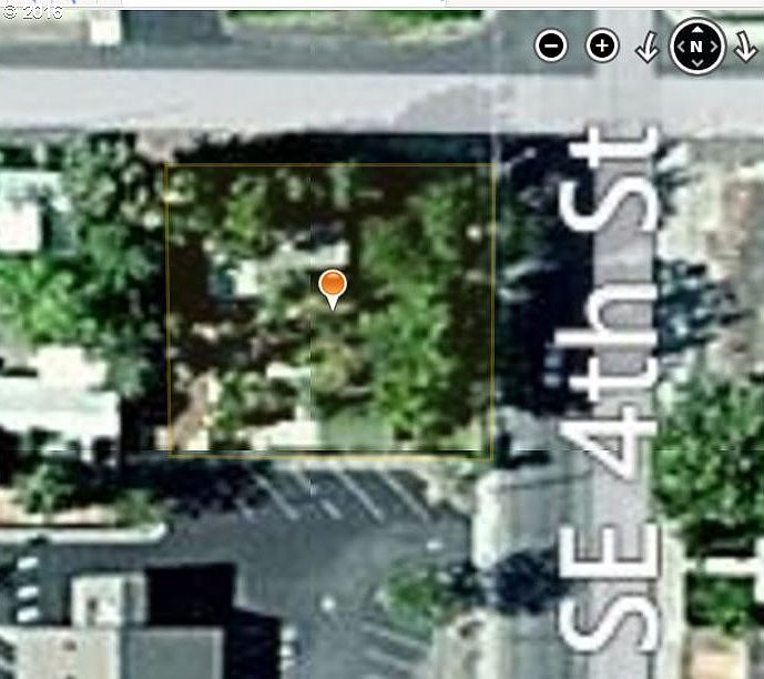 2nd image of 310 SE 4th St