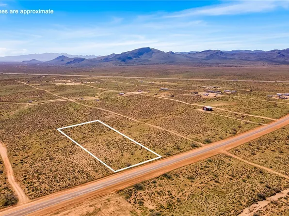 21 W Chloride Rd, Chloride, AZ 86431