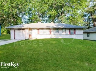 8404 Ditman Ave, Raytown, MO 64138