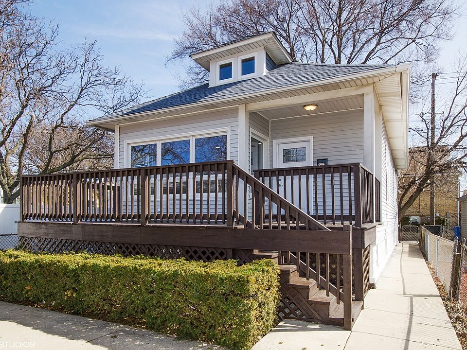 1st image of 3421 N Narragansett Ave #0