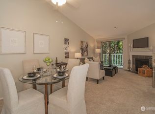 25010 98th Pl S APT B302, Kent, WA 98030