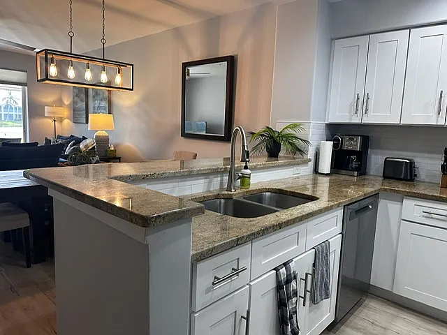 16421 Millstone Cir — Photo 13