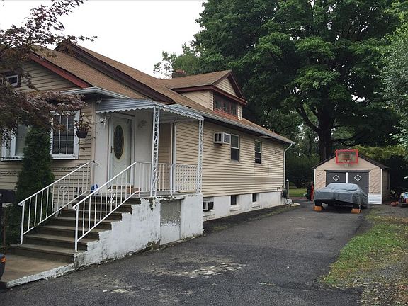 3rd image of 1356 Nepperhan Ave