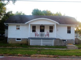 401 Pacific Ave, Osawatomie, KS 66064
