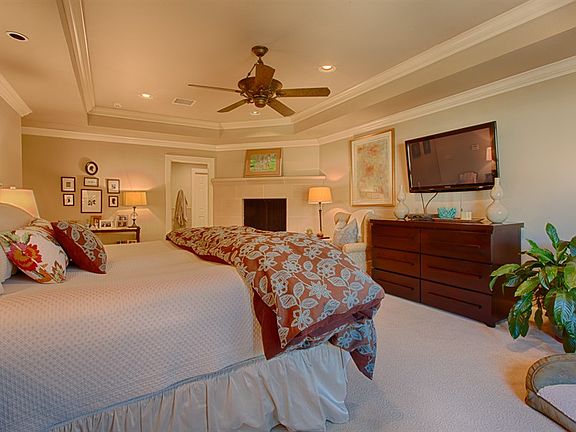 5th image of 1605 Norwood Pl