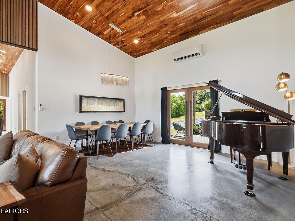 10th image of 3538 Pearly Anthony Rd