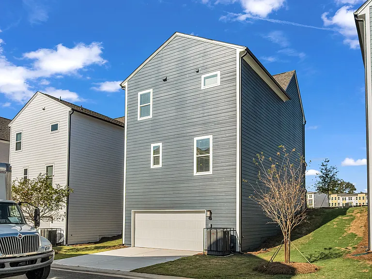 1331 Creekview Ln — Photo 37