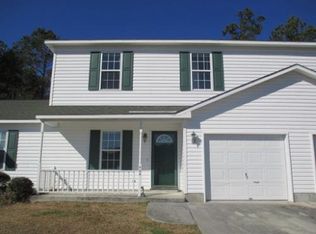 404 Winners Cir N, Jacksonville, NC 28546