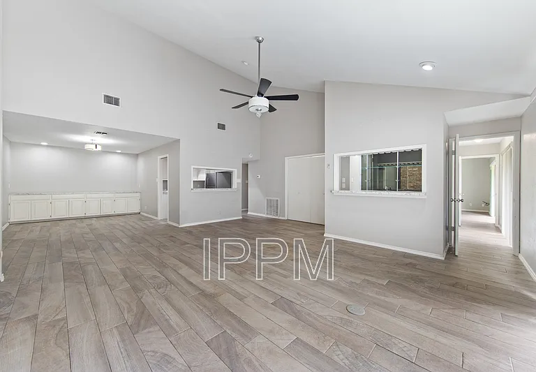 24043 Augusta Dr — Photo 7