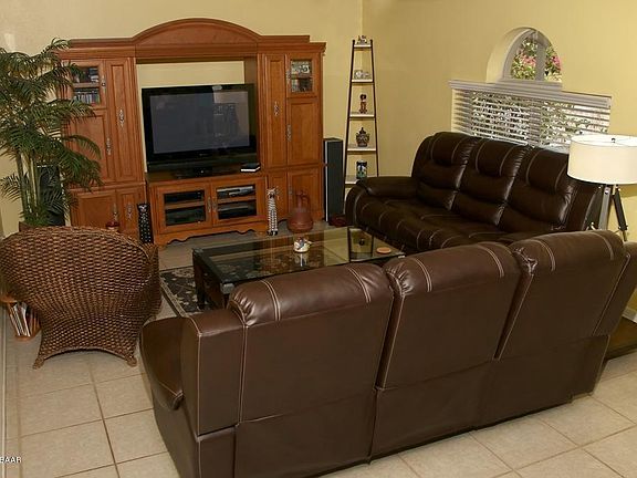 4th image of 3884 Sunset Cove Dr
