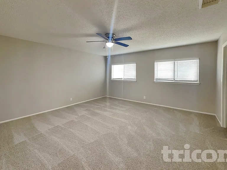 6827 Cypress Mist Dr — Photo 7