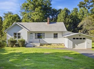 205 Glen Rd, Sparta, NJ 07871