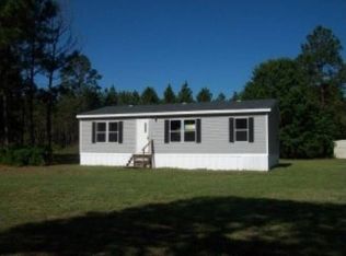 3186 Bear Island Rd, Waycross, GA 31503