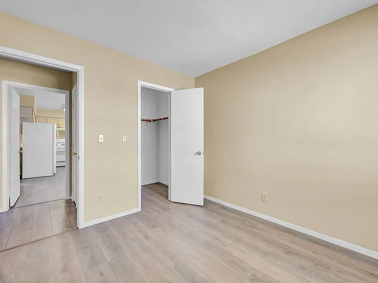 4814 Spring Falls Way — Photo 26