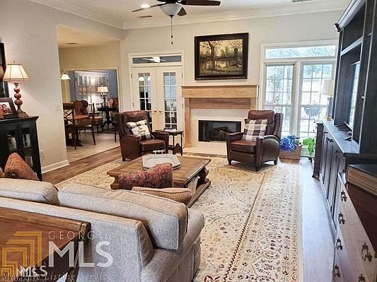 3rd image of 1030 Hunters Pointe Dr #29
