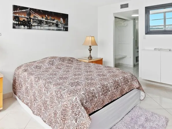 18021 Biscayne Blvd APT 1003, Aventura, FL 33160