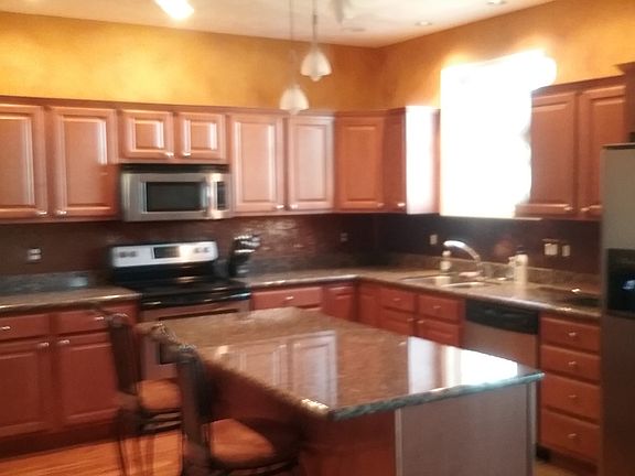 3rd image of 248 Karagen Cir