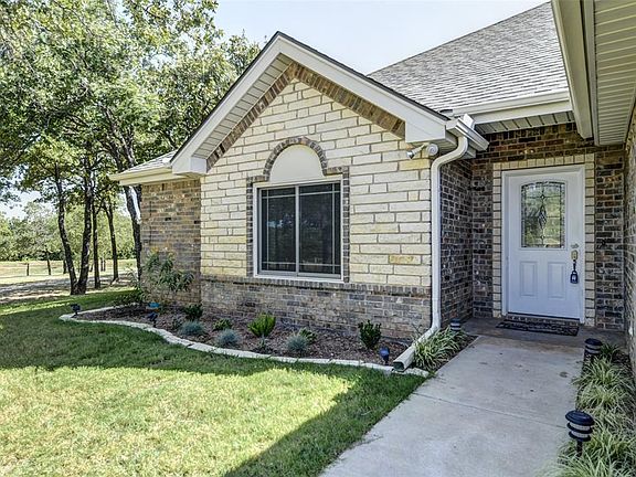 3rd image of 4473 County Road 2690