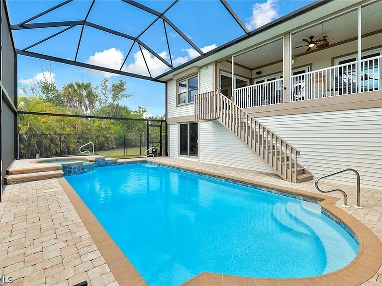 2130 Sunset Cir — Photo 31