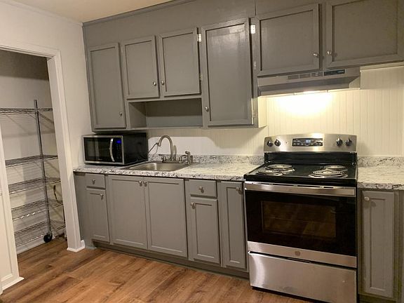 5th image of 417 25th St E