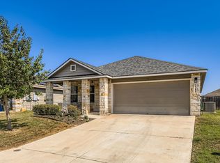 2285 Olive Hill Dr, New Braunfels, TX 78130